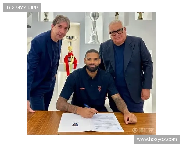 莱切俱乐部签约新援加强阵容目标力争意甲前六席位 莱切俱乐部签约新援加强阵容目标力争意甲前六席位