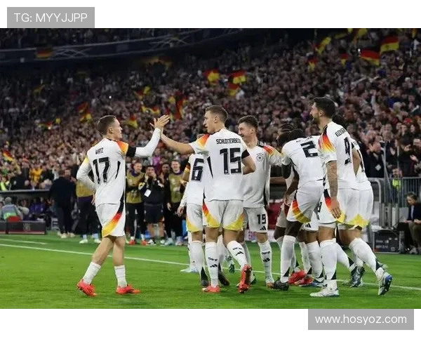 德国队鏖战绿茵场展现团队精神与战术智慧再创辉煌比赛成果