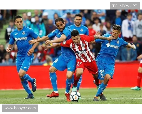 比利亚雷亚尔新赛季阵容调整与年轻球员崭露头角